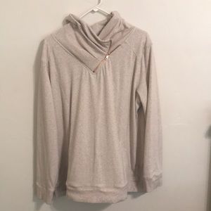 Cream hoodie size XXL from maurices
